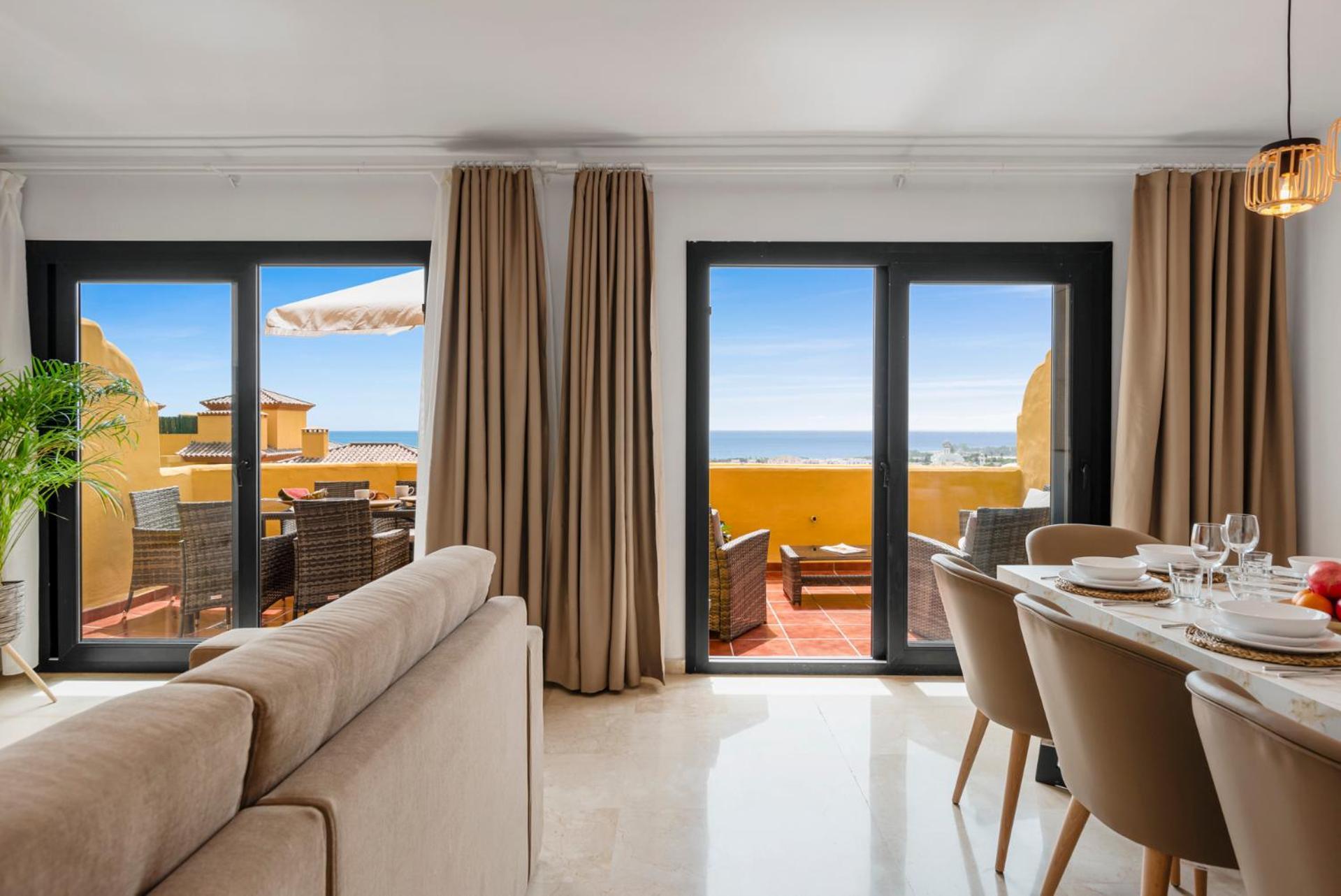 Sky And Sea Estepona Penthouse Exterior photo